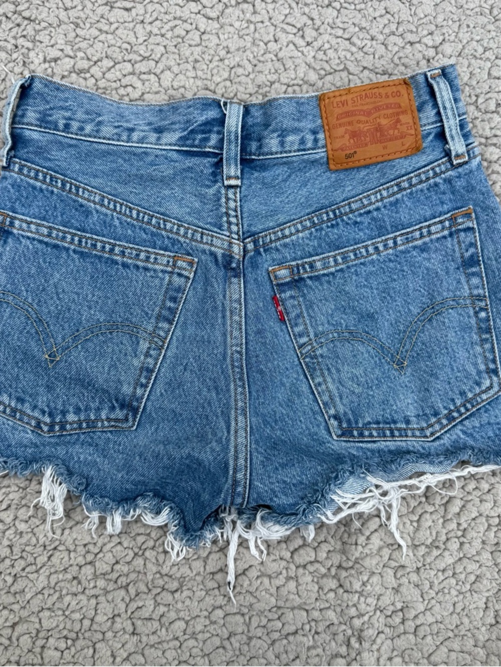 Levi's 501 High Waist Del Norte
Denim Short - Picture 6 of 8